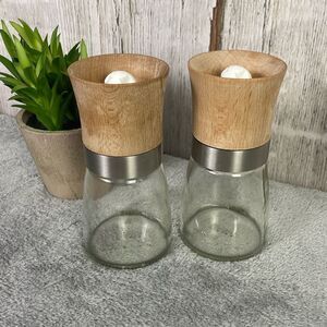 Glass Wood Salt And Pepper Grinders Gama (log)